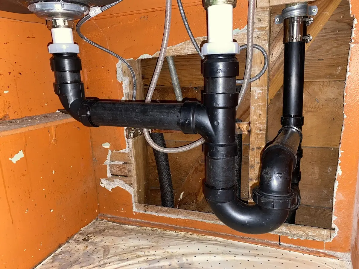 Professional Pipe Bursting equipment and tools on the job in Alma